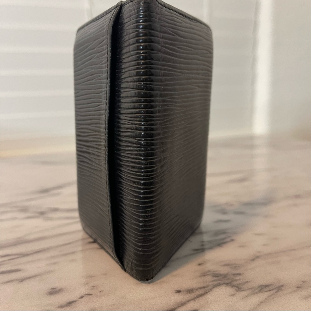 LV Epi Card Holder - Picture 3 of 16